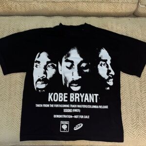 Kobe Bryant visions t shirt